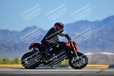 media/Mar-25-2024-Moto Forza (Mon) [[8d4319bd68]]/4-Novice Group/Session 2 (Turn 9 Side)/